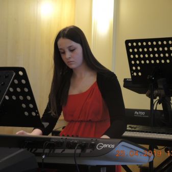 Krajské kolo soutěže - hra na elektronické klávesové nástroje