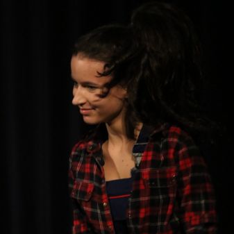 Svět pohádek - vystoupení TO a žáků pěvecké třídy L. Honzlové, 12. 12. 2016