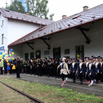 Dechový orchestr mladých a mažoretky ZUŠ - pochod městem k 80.výročí Gymnázia Humpolec, 16. 9. 2017