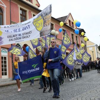 Dechový orchestr mladých a mažoretky ZUŠ - pochod městem k 80.výročí Gymnázia Humpolec, 16. 9. 2017