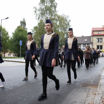 Dechový orchestr mladých a mažoretky ZUŠ - pochod městem k 80.výročí Gymnázia Humpolec, 16. 9. 2017