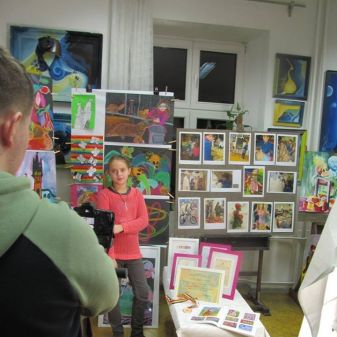 Česká televize natáčela na výtvarce...