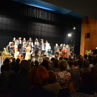 Galakoncert k 70. výročí založení ZUŠ a ke Dni boje za svobodu a demokracii, 14. 11. 2016