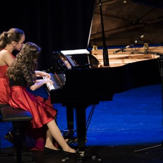 Galakoncert k 75. výročí ZUŠ, 9. 11. 2021, Divadlo Za komínem