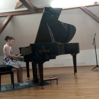 Klavírní večírek č. 4, 10. 4. 2017