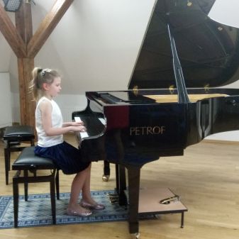 Klavírní večírek č. 4, 10. 4. 2017