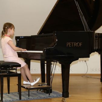 Klavírní večírek č. 5, 23. 5. 2017