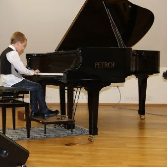 Klavírní večírek č. 5, 23. 5. 2017