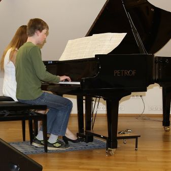 Klavírní večírek č. 5, 23. 5. 2017