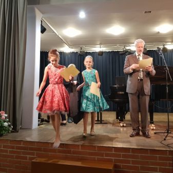 Klavírní soutěž ve čtyřruční hře PER QUATTRO MANI