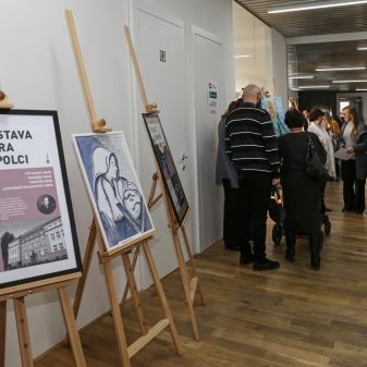 Benefiční akce Vánoce Za komínem