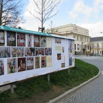 Galerie pod širákem