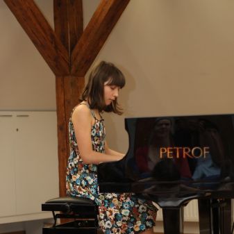 Koncert žáků ze třídy Petry Kopecké, 11. 4. 2016