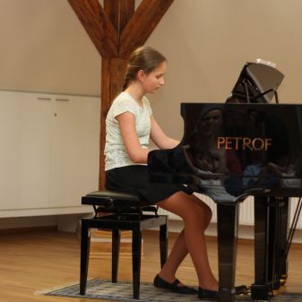 Koncert žáků ze třídy Petry Kopecké, 11. 4. 2016