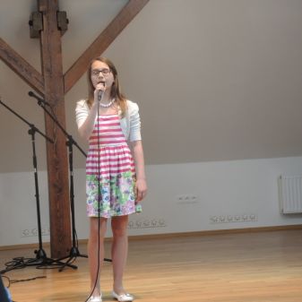 Pěvecký koncert žáků ze třídy Lucie Honzlové, 18. 5. 2016