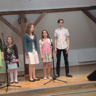 Pěvecký koncert žáků ze třídy Lucie Honzlové, 18. 5. 2016