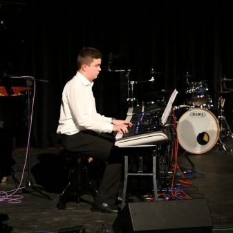 Šťastné & Veselé 2019! (žáci J. Borkové, L. Honzlové, M. Dvořáka)