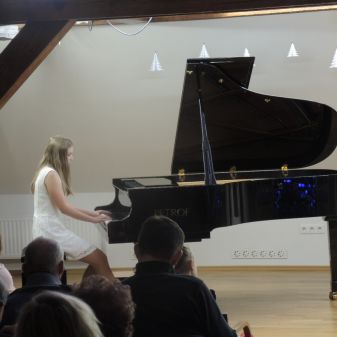 Klavírní večírek č. 2, 8. 12. 2016